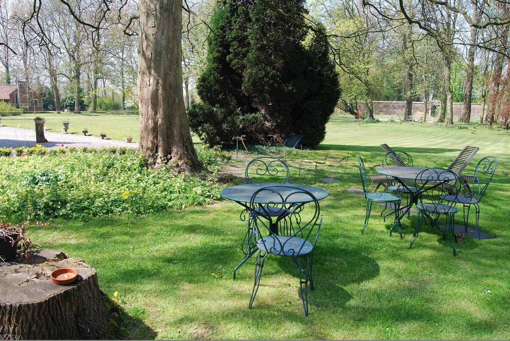 Le Chateau Des Ormes Bed and Breakfast Lambersart Eksteriør billede