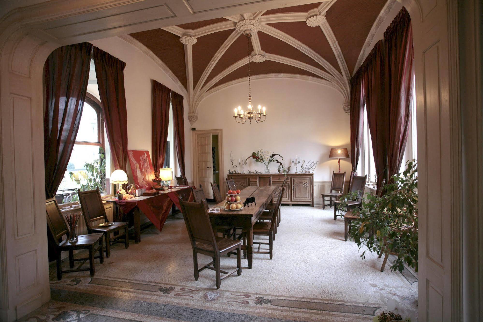 Le Chateau Des Ormes Bed and Breakfast Lambersart Eksteriør billede
